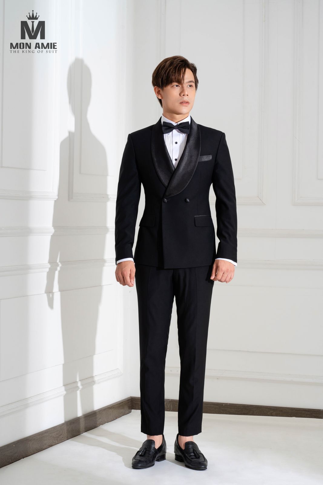 3 Pieces Black Tuxedo With Satin 